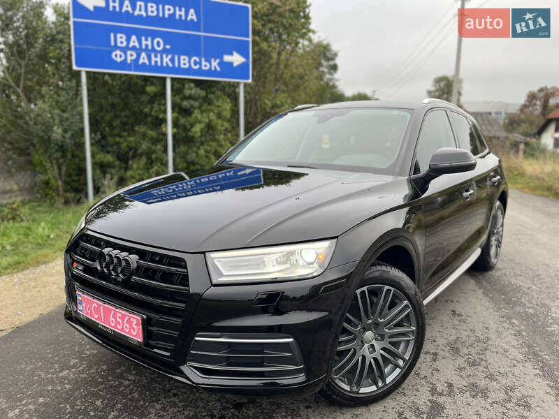 Внедорожник / Кроссовер Audi Q5 2018 в Надворной