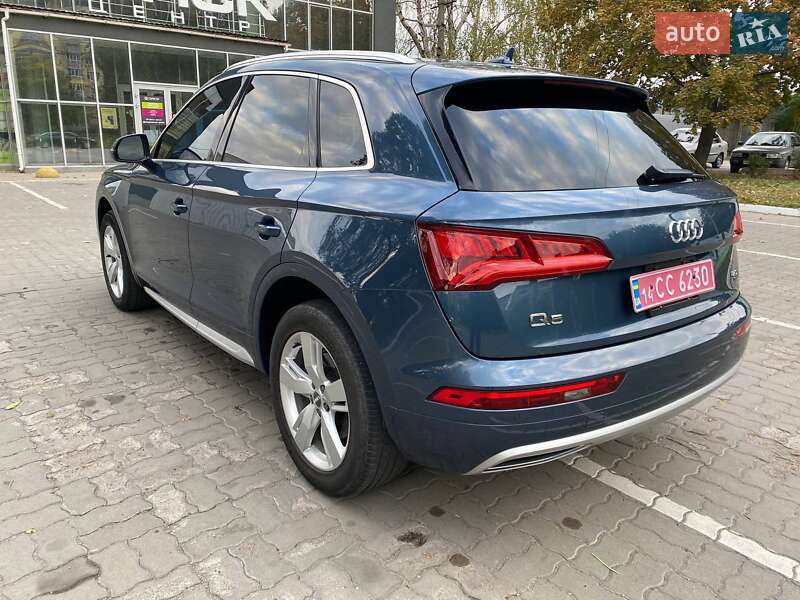 Внедорожник / Кроссовер Audi Q5 2018 в Днепре
