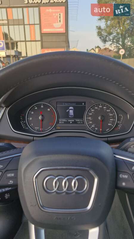 Внедорожник / Кроссовер Audi Q5 2017 в Киеве