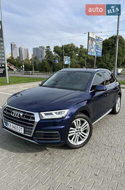 Позашляховик / Кросовер Audi Q5 2018 в Києві