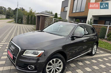 Внедорожник / Кроссовер Audi Q5 2016 в 