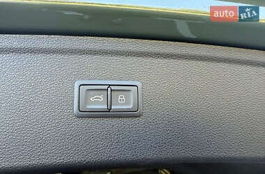 Внедорожник / Кроссовер Audi Q5 2023 в 