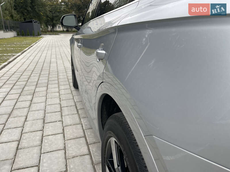 Внедорожник / Кроссовер Audi Q5 2018 в Ровно