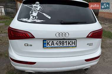 Внедорожник / Кроссовер Audi Q5 2011 в 
