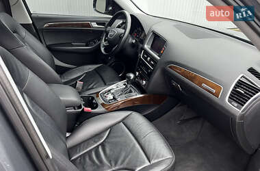 Внедорожник / Кроссовер Audi Q5 2015 в 