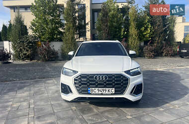 Внедорожник / Кроссовер Audi Q5 2020 в 