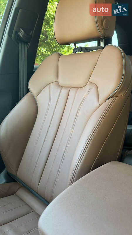 Позашляховик / Кросовер Audi Q5 2022 в Києві