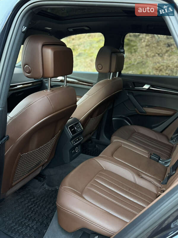 Внедорожник / Кроссовер Audi Q5 2018 в Болехове фото 13 Внедорожник / Кроссовер Audi Q5 2018 в Болехове