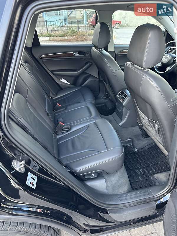 Внедорожник / Кроссовер Audi Q5 2016 в Запорожье