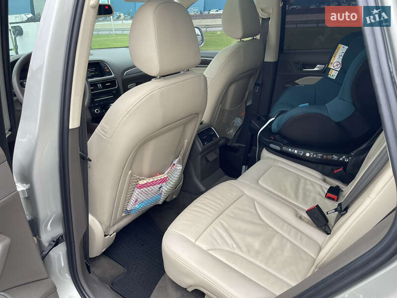 Внедорожник / Кроссовер Audi Q5 2014 в Киеве