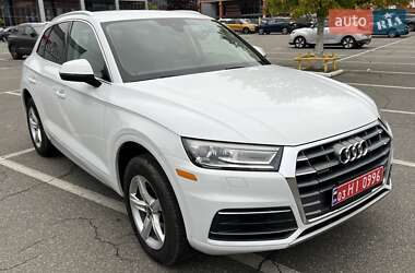 Внедорожник / Кроссовер Audi Q5 2019 в 