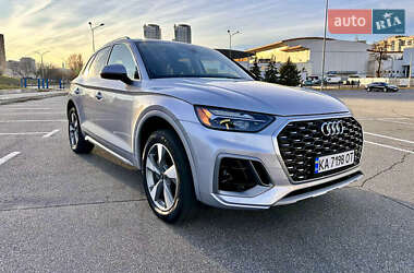 Внедорожник / Кроссовер Audi Q5 2022 в Киеве