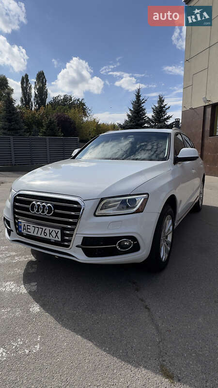 Внедорожник / Кроссовер Audi Q5 2015 в Днепре