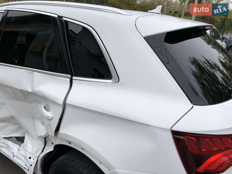 Внедорожник / Кроссовер Audi Q5 2018 в Ирпене