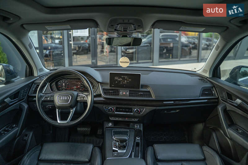 Внедорожник / Кроссовер Audi Q5 2018 в Черновцах фото 17 Внедорожник / Кроссовер Audi Q5 2018 в Черновцах