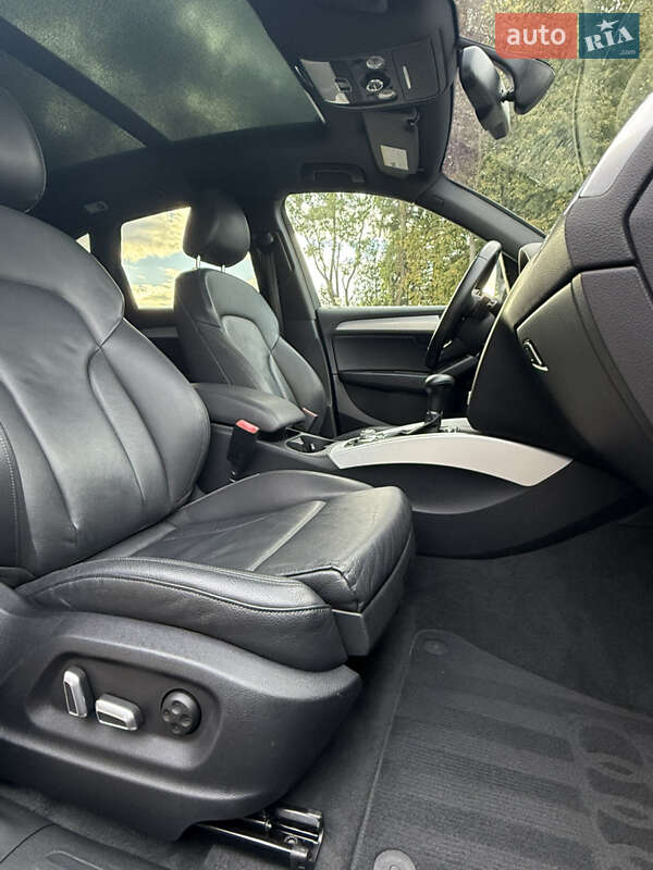 Внедорожник / Кроссовер Audi Q5 2016 в Львове