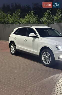 Внедорожник / Кроссовер Audi Q5 2013 в 