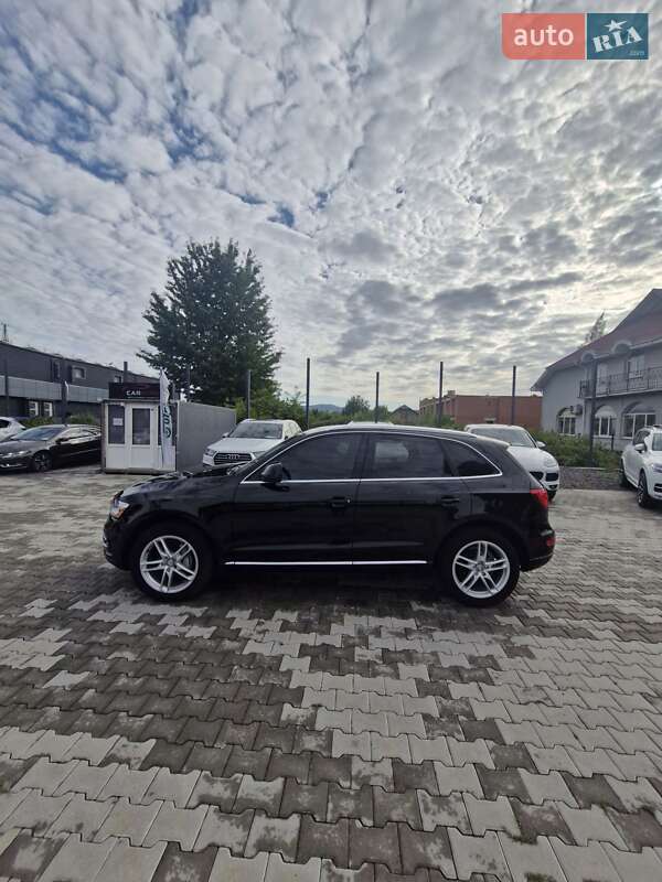 Внедорожник / Кроссовер Audi Q5 2014 в Ужгороде