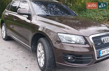 Внедорожник / Кроссовер Audi Q5 2011 в 
