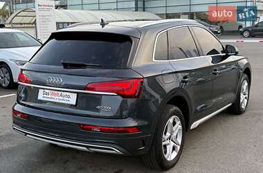 Внедорожник / Кроссовер Audi Q5 2023 в 