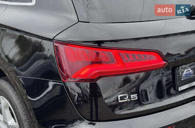 Внедорожник / Кроссовер Audi Q5 2019 в 