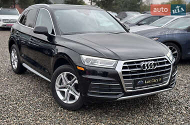 Внедорожник / Кроссовер Audi Q5 2019 в 