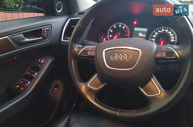 Внедорожник / Кроссовер Audi Q5 2016 в 