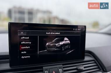 Внедорожник / Кроссовер Audi Q5 2021 в 