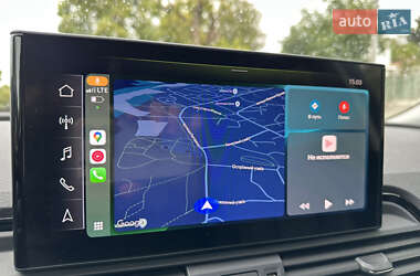 Внедорожник / Кроссовер Audi Q5 2021 в 