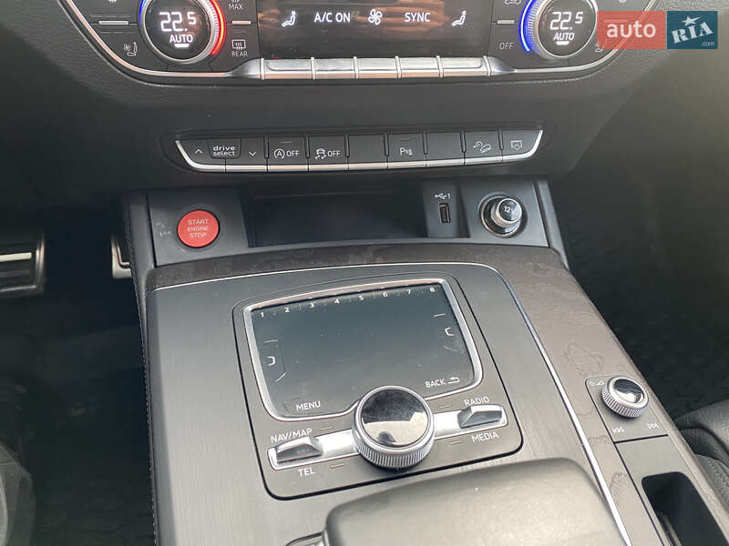 Внедорожник / Кроссовер Audi Q5 2018 в Львове