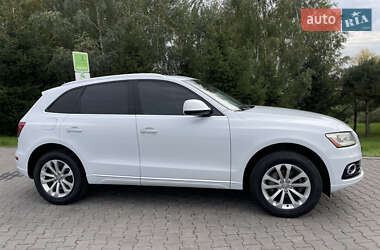 Внедорожник / Кроссовер Audi Q5 2016 в 