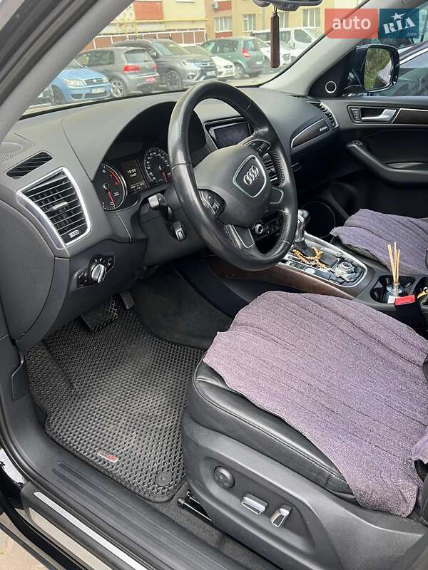 Позашляховик / Кросовер Audi Q5 2015 в Києві