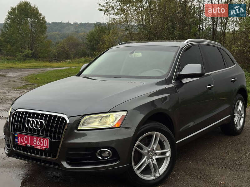 Внедорожник / Кроссовер Audi Q5 2016 в 