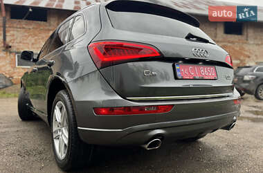 Внедорожник / Кроссовер Audi Q5 2016 в 