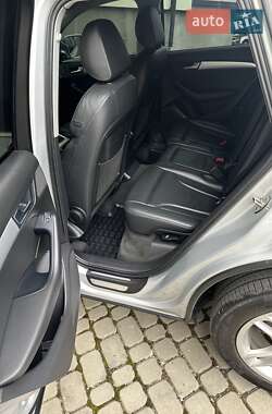 Внедорожник / Кроссовер Audi Q5 2012 в 