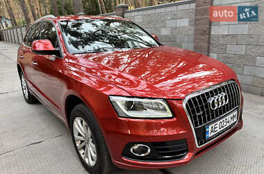 Внедорожник / Кроссовер Audi Q5 2016 в 