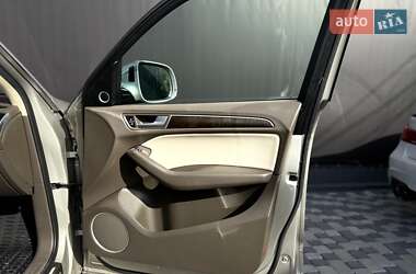 Позашляховик / Кросовер Audi Q5 2015 в 
