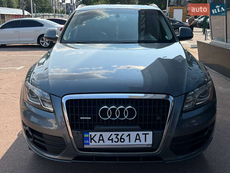 Позашляховик / Кросовер Audi Q5 2012 в Києві