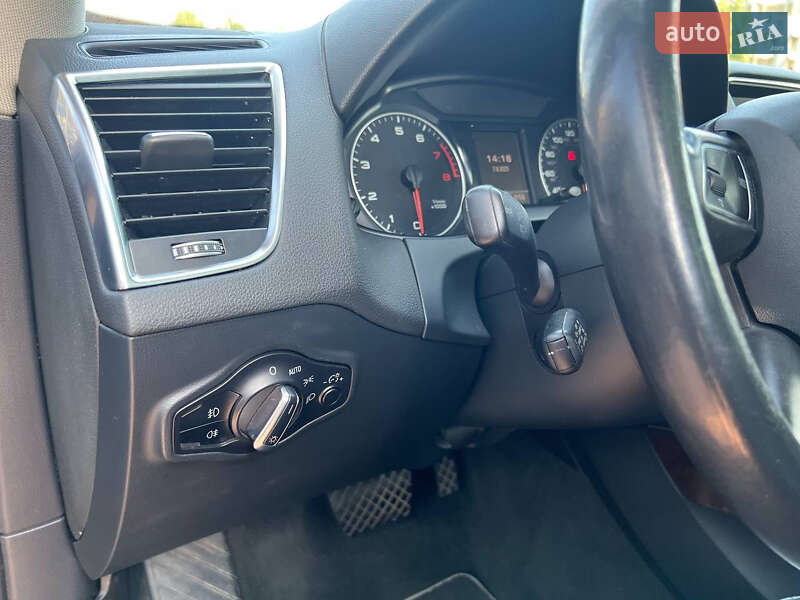 Позашляховик / Кросовер Audi Q5 2012 в Києві