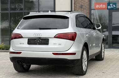 Внедорожник / Кроссовер Audi Q5 2010 в 