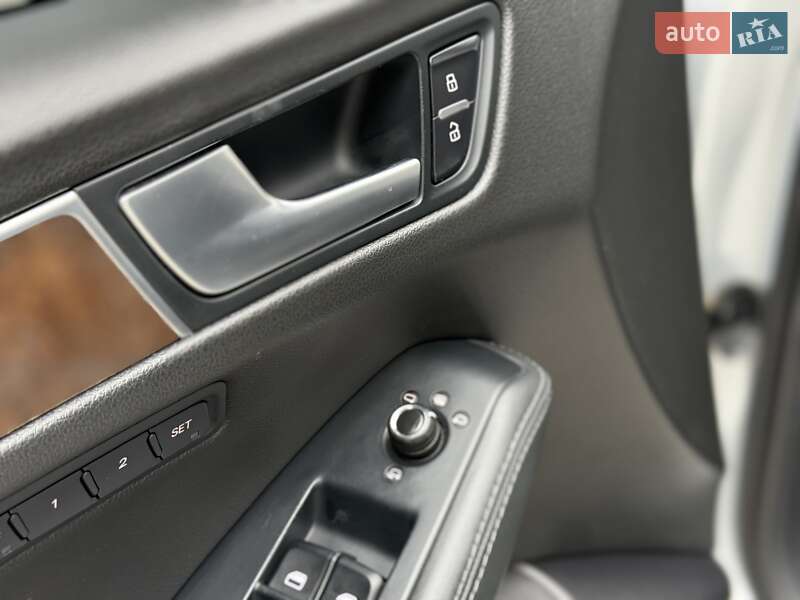 Внедорожник / Кроссовер Audi Q5 2010 в Тернополе
