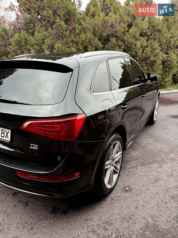 Позашляховик / Кросовер Audi Q5 2011 в Смілі фото 4 Позашляховик / Кросовер Audi Q5 2011 в Смілі