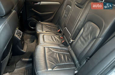 Внедорожник / Кроссовер Audi Q5 2015 в 