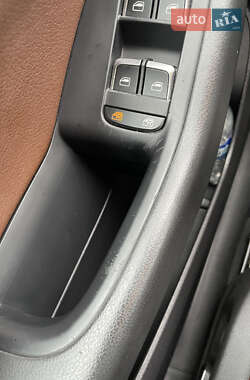 Внедорожник / Кроссовер Audi Q5 2013 в 