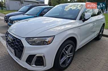 Внедорожник / Кроссовер Audi Q5 2021 в Львове