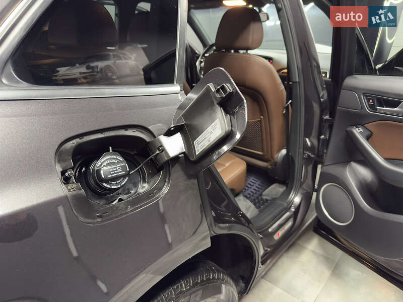 Позашляховик / Кросовер Audi Q5 2014 в Вараші