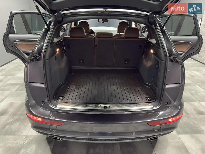 Позашляховик / Кросовер Audi Q5 2014 в Вараші