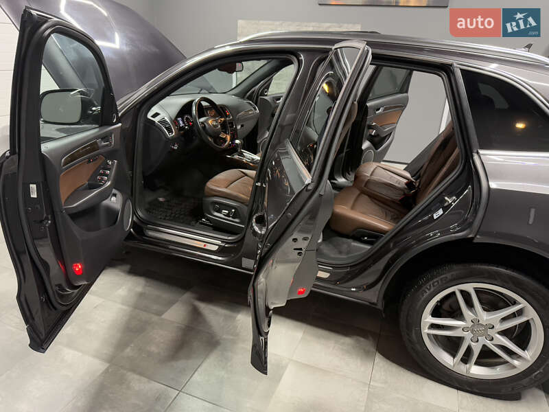 Позашляховик / Кросовер Audi Q5 2014 в Вараші