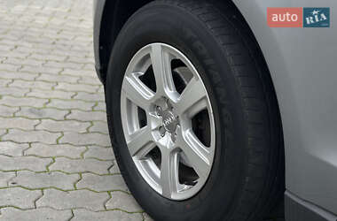 Внедорожник / Кроссовер Audi Q5 2011 в 
