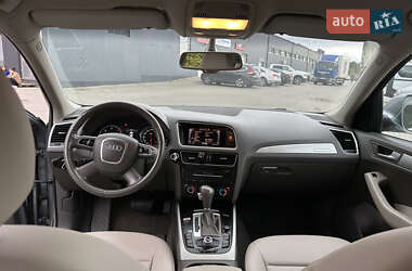 Внедорожник / Кроссовер Audi Q5 2011 в 
